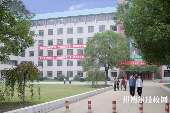 武漢第一輕工業(yè)學(xué)校5