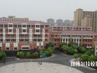 江西工商技工學(xué)校2023年招生辦聯(lián)系電話