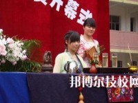石阡中等職業(yè)學(xué)校2020年招生辦聯(lián)系電話