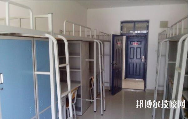 畢節(jié)衛(wèi)生學(xué)校2020年宿舍條件