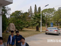 上饒中等專業(yè)學(xué)校2023年招生辦聯(lián)系電話