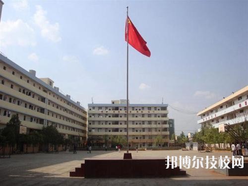 昆明財經(jīng)管理學(xué)校網(wǎng)站網(wǎng)址