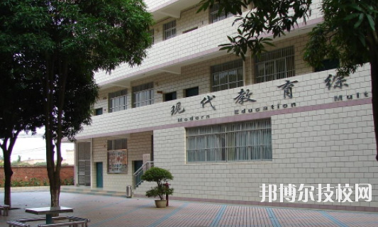 廣西交通運(yùn)輸學(xué)校網(wǎng)站網(wǎng)址 