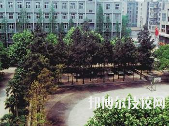武漢第二商業(yè)學(xué)校2020年報名條件、招生要求、招生對象