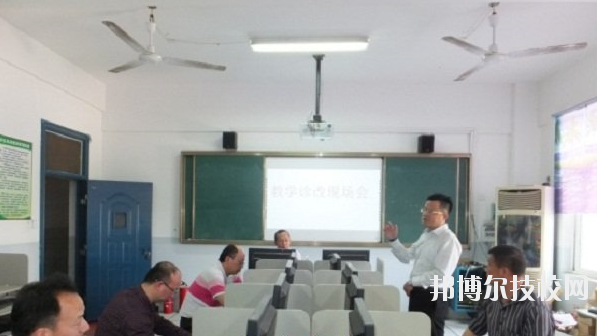 武漢黃陂職業(yè)技術(shù)學(xué)校2020年有哪些專業(yè)