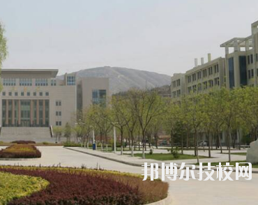 甘肅省郵電學(xué)校2020年學(xué)費、收費多少