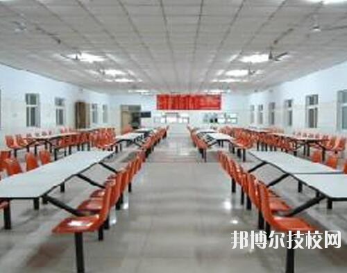 鄭州商業(yè)中等專業(yè)學校2023年宿舍條件