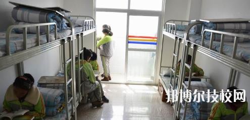 杭州市桐江職業(yè)技術(shù)學(xué)校2020年宿舍條件