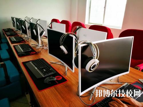 德陽(yáng)應(yīng)用技術(shù)職業(yè)學(xué)校2020年報(bào)名條件、招生要求、招生對(duì)象
