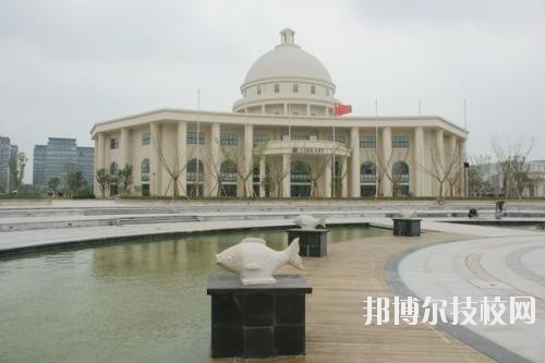 寧波外事學(xué)校2020年報(bào)名條件、招生要求、招生對(duì)象
