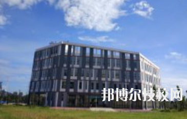 江西輕工業(yè)高級技工學(xué)校2020年招生錄取分?jǐn)?shù)線 