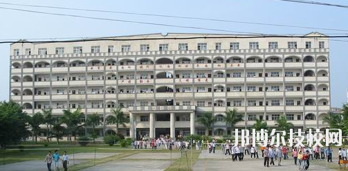 南寧衛(wèi)生學(xué)校怎么樣、好不好