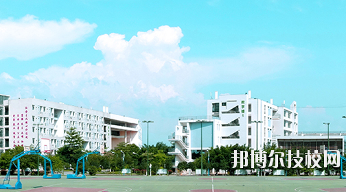 柳州第二職業(yè)技術(shù)學(xué)校2020年招生簡(jiǎn)章 