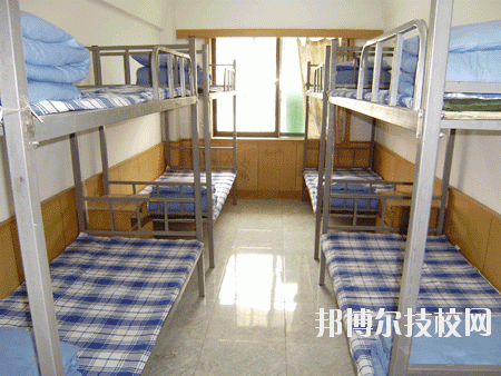 荊州機(jī)械電子工業(yè)學(xué)校2020年宿舍條件