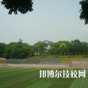 荊州機械電子工業(yè)學校學校怎么樣、好不好