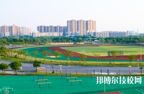 嘉善信息技術(shù)工程學校2020年報名條件、招生要求、招生對象