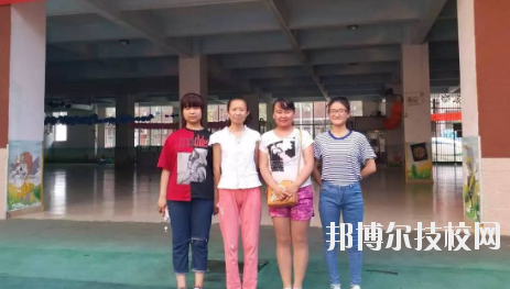靖遠職業(yè)中等專業(yè)學(xué)校2020年學(xué)費、收費多少