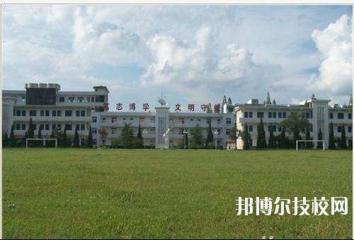 鐘祥職業(yè)高中2020年有哪些專業(yè)