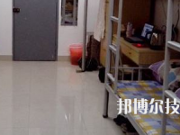 平?jīng)鲂畔⒐こ虒W(xué)校2020年宿舍條件