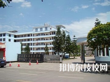 云南玉溪衛(wèi)生學(xué)校地址在哪里