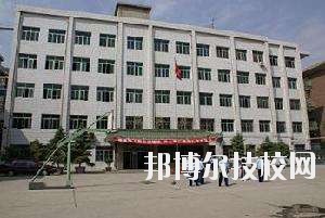 江西吉安衛(wèi)生學(xué)校2020年報(bào)名條件、招生要求、招生對象 