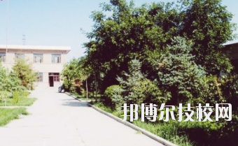 武威衛(wèi)生學(xué)校2020年報(bào)名條件、招生要求、招生對(duì)象
