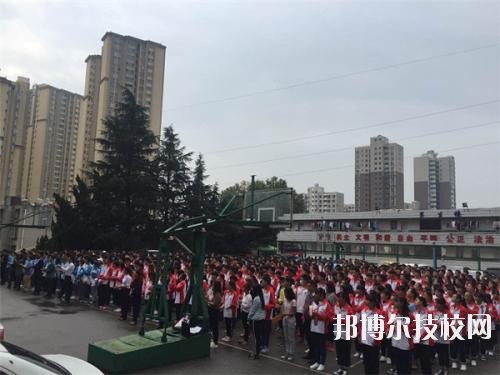 云南工藝美術(shù)學(xué)校2020年學(xué)費(fèi)、收費(fèi)多少