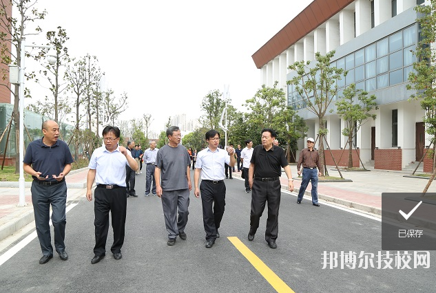 江蘇靖江中等專業(yè)學(xué)校2020年招生辦聯(lián)系電話