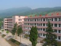云南臨滄衛(wèi)生學(xué)校2020年招生計(jì)劃