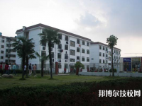 江蘇金湖中等專業(yè)學(xué)校2020年宿舍條件