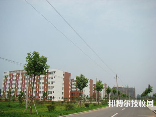 宿遷經(jīng)貿(mào)高等職業(yè)技術(shù)學(xué)校2020年報(bào)名條件、招生要求、招生對(duì)象