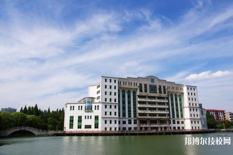 武漢經(jīng)濟技術開發(fā)區(qū)職業(yè)技術學校怎么樣、好不好