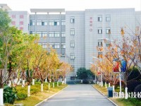 杭州蕭山技師學(xué)院2020年招生辦聯(lián)系電話