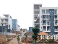 黔西南英才職業(yè)技術(shù)學(xué)校網(wǎng)站網(wǎng)址