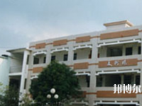 廣西藝術(shù)學(xué)校2020年報名條件、招生要求、招生對象
