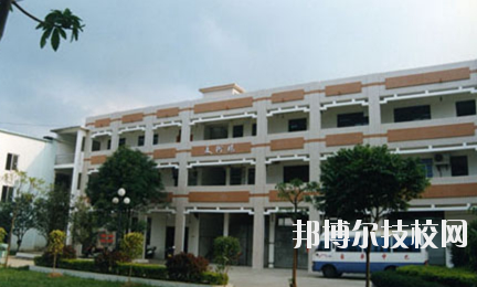 廣西藝術(shù)學(xué)校網(wǎng)站網(wǎng)址