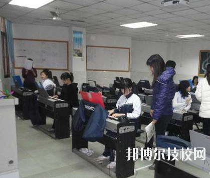 深圳新南方技工學(xué)校