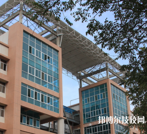 渭濱區(qū)職業(yè)教育中心地址在哪里