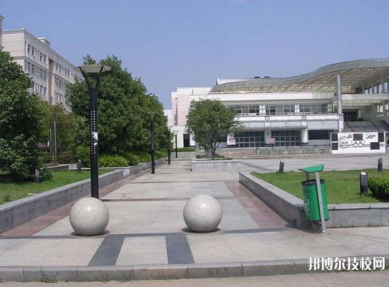 武漢工業(yè)科技學(xué)校2020年有哪些專業(yè)