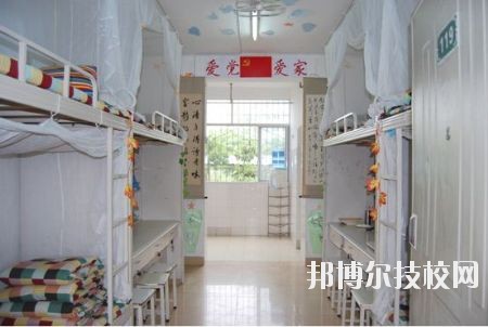 四川省丹棱職業(yè)高級中學(xué)校2020年宿舍條件