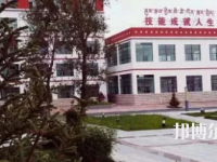甘南藏族自治州職業(yè)中專2020年招生辦聯(lián)系電話