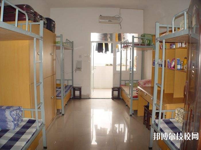 湖北園林工程學校2020年宿舍條件