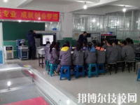 廣州工商技工學(xué)校2020年招生辦聯(lián)系電話
