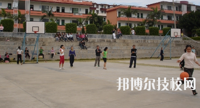 定西職業(yè)中等專業(yè)學校怎么樣、好不好