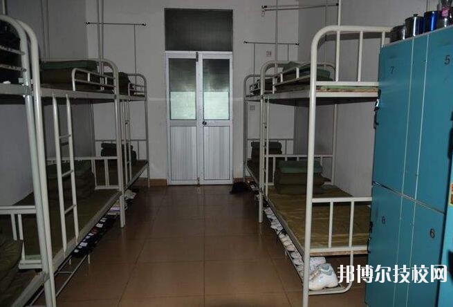 龍里中等職業(yè)學(xué)校2020年宿舍條件