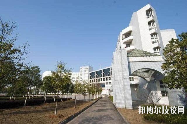 武漢園林技工學(xué)校怎么樣、好不好