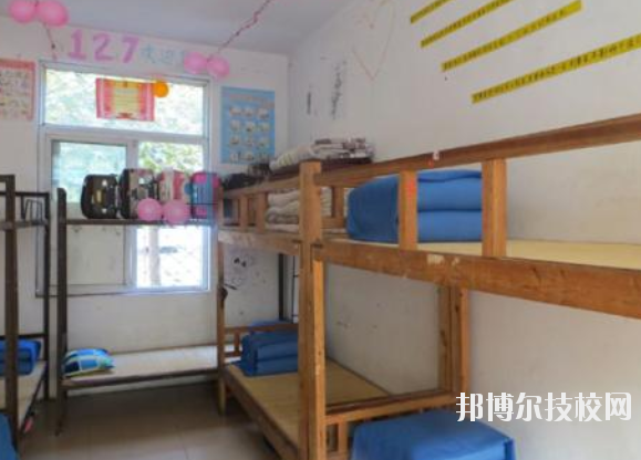 湖南岳陽縣職業(yè)中等專業(yè)學(xué)校2023年宿舍條件