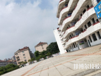 湖南岳陽縣職業(yè)中等專業(yè)學校2023年報名條件、招生要求、招生對象