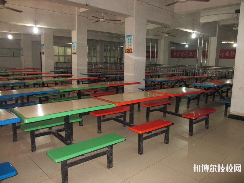 廣安市武勝嘉陵職業(yè)技術(shù)學(xué)校怎么樣