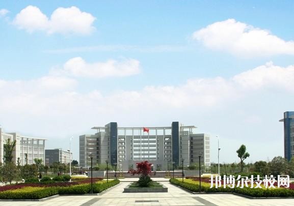 武漢交通學(xué)校網(wǎng)站網(wǎng)址